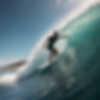 Impact of Fin Shape on Performance Illustration of the impact of fin shape on surfboard performance